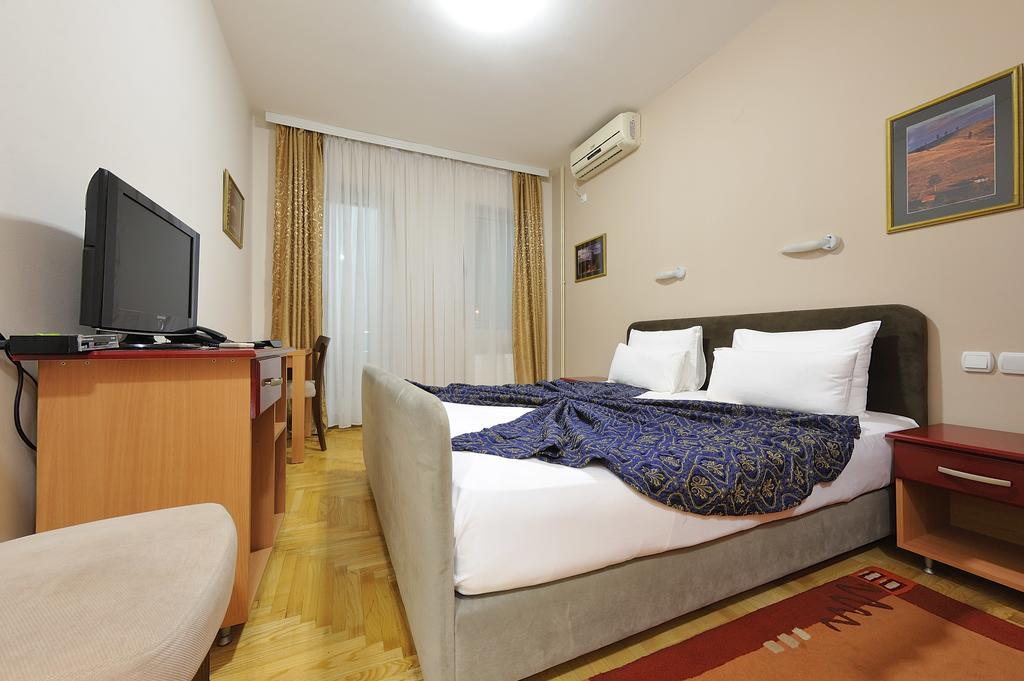 Hotel Dragovic Smederevo Exterior photo