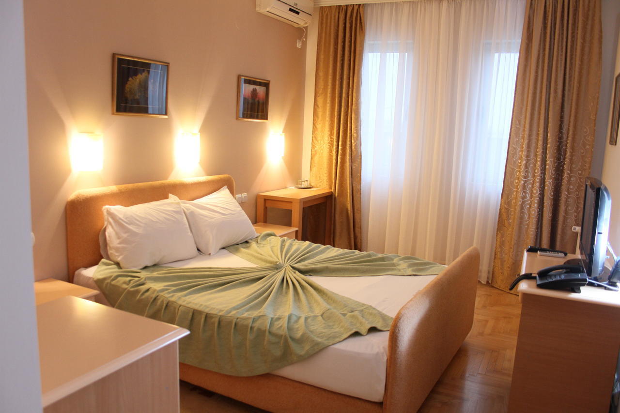 Hotel Dragovic Smederevo Room photo